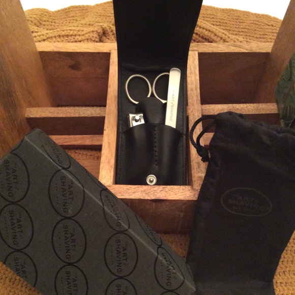 art of shaving manicure set